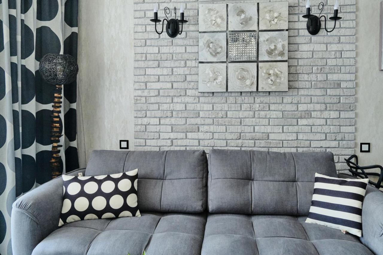 Luxury Apartments Sea View Julymia Odessa Buitenkant foto