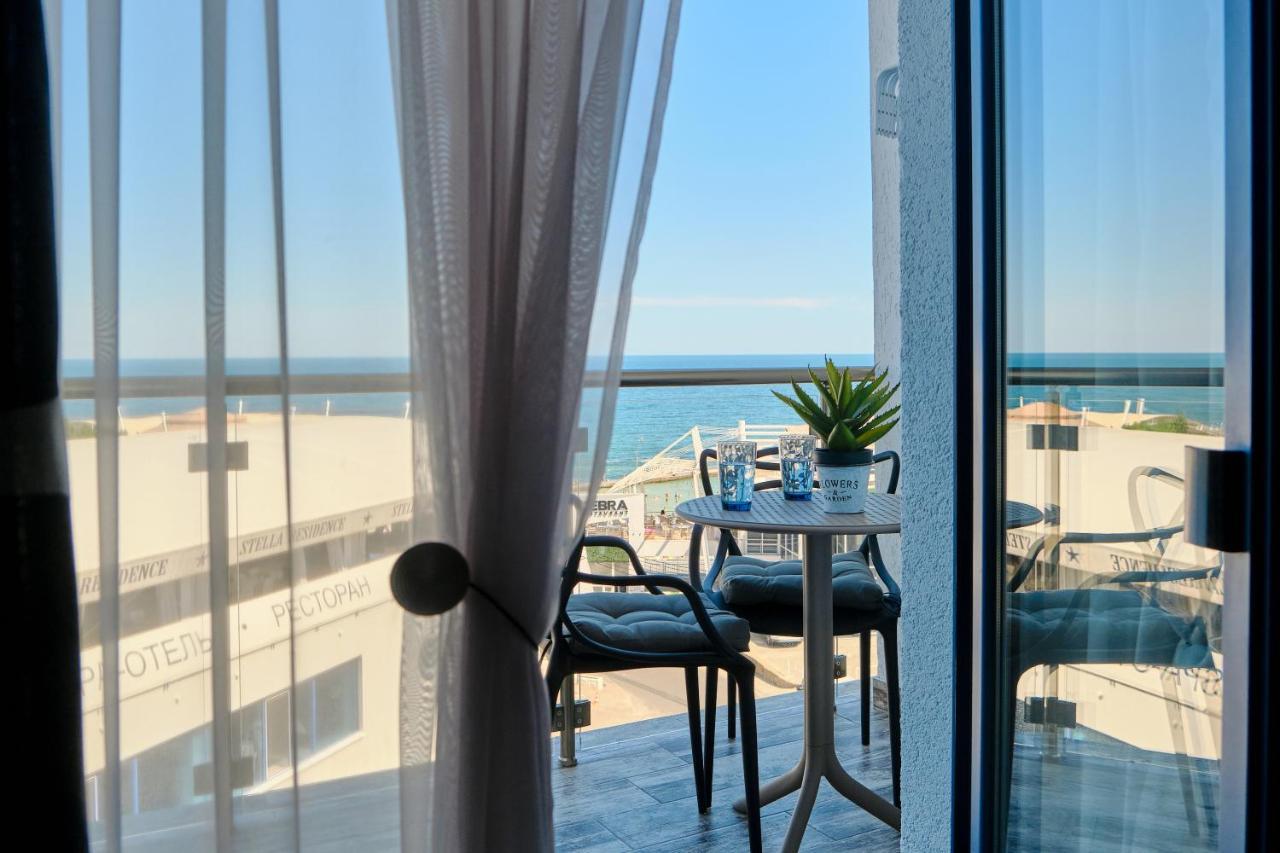 Luxury Apartments Sea View Julymia Odessa Buitenkant foto
