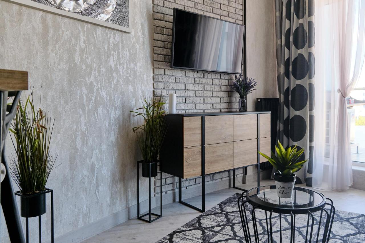 Luxury Apartments Sea View Julymia Odessa Buitenkant foto
